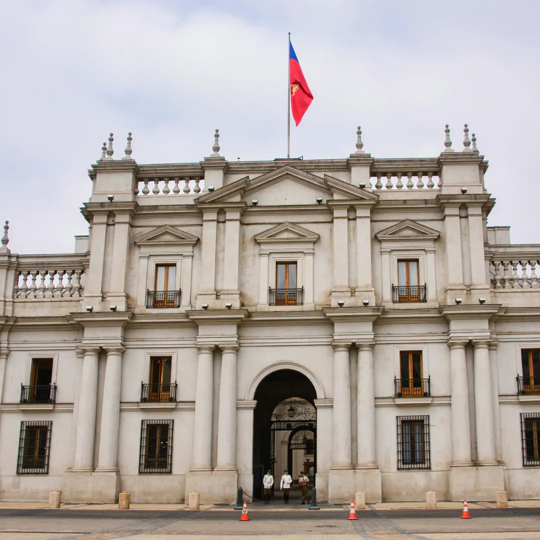 chile-construccion-trowel